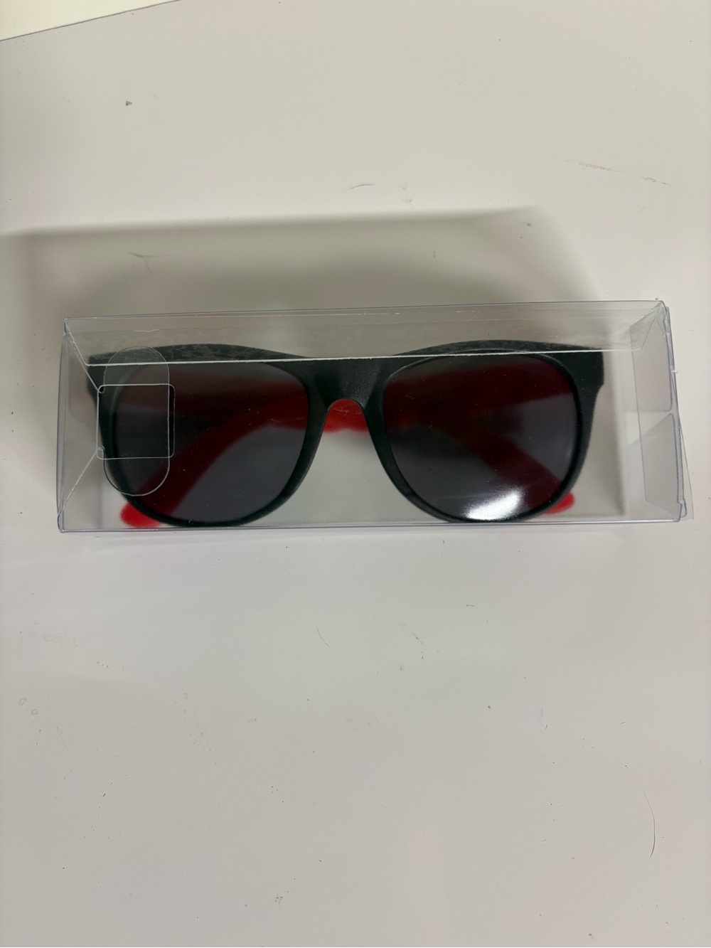 NIB Captain Morgan Sunglasses Black With Red